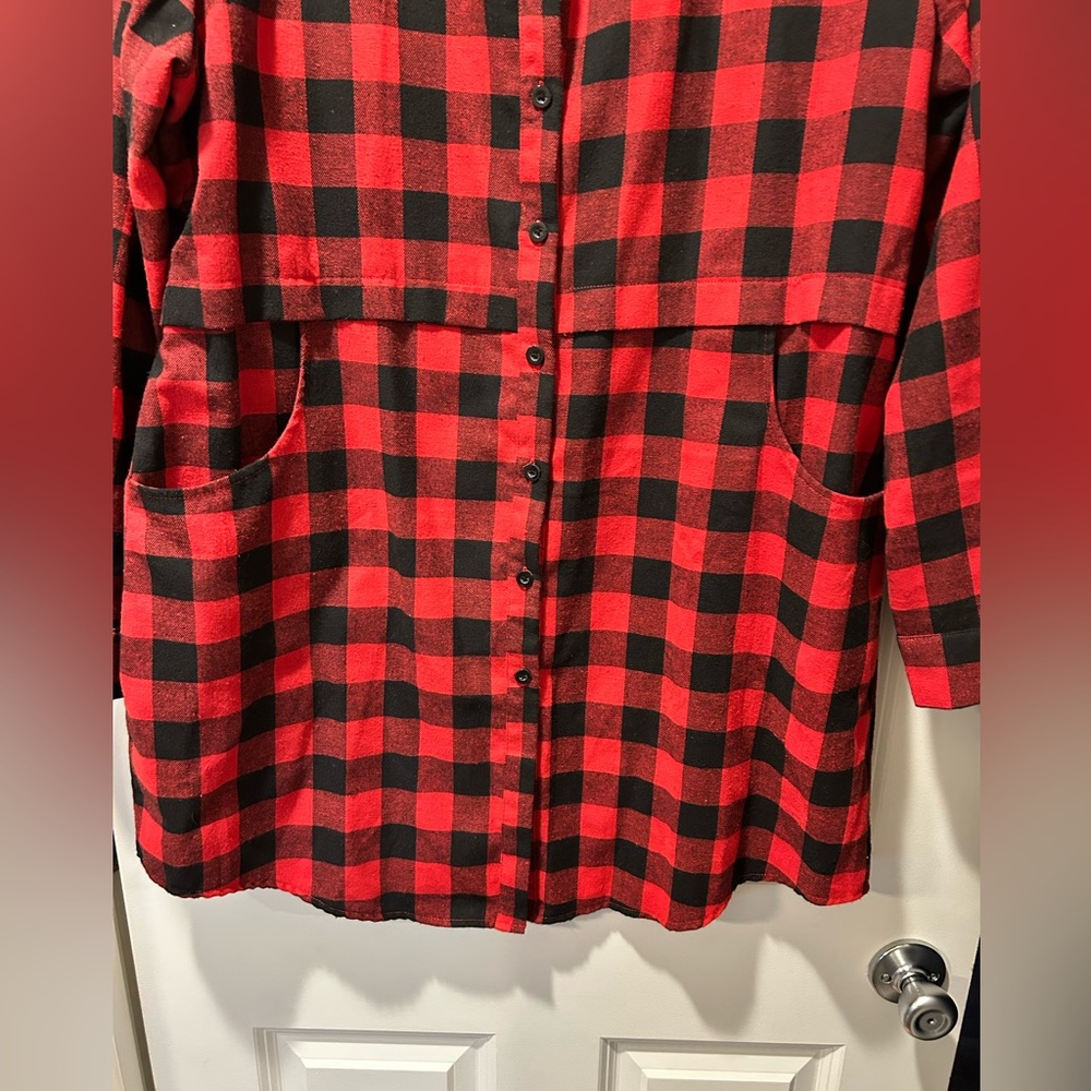 Red and Black Plaid Button-Up Boyfriend Flannel Tunic Length - Picture 7 of 16